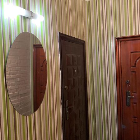 Apartament On Chernihivska Kiev Ngoại thất bức ảnh